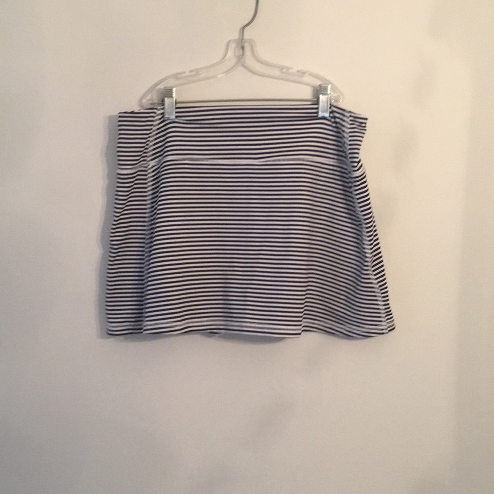 Vineyard vines tennis skirt